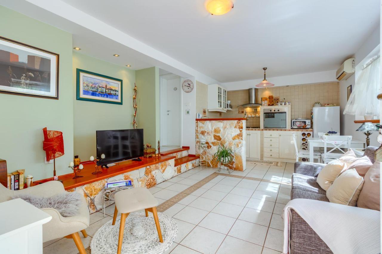 Apartments Meri Τρογκίρ Εξωτερικό φωτογραφία